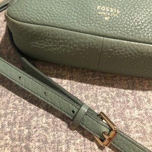 Teal Fossil Cross-body in FAIR condition
